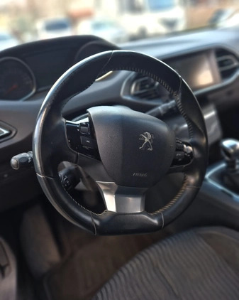 Peugeot 308 cena 36999 przebieg: 150000, rok produkcji 2016 z Warszawa małe 46